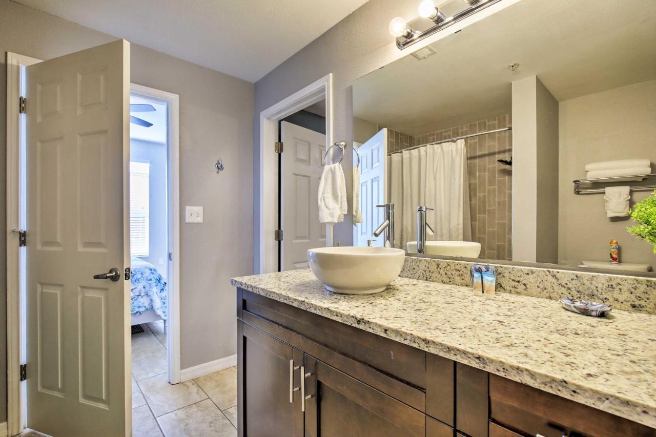 Modern Condo With Pool 4 Mi To Clearwater Beach! Luaran gambar